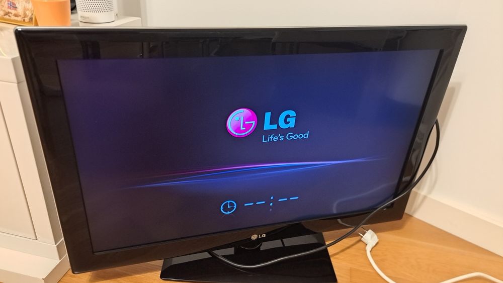 TV LG 32ld650 para peças.