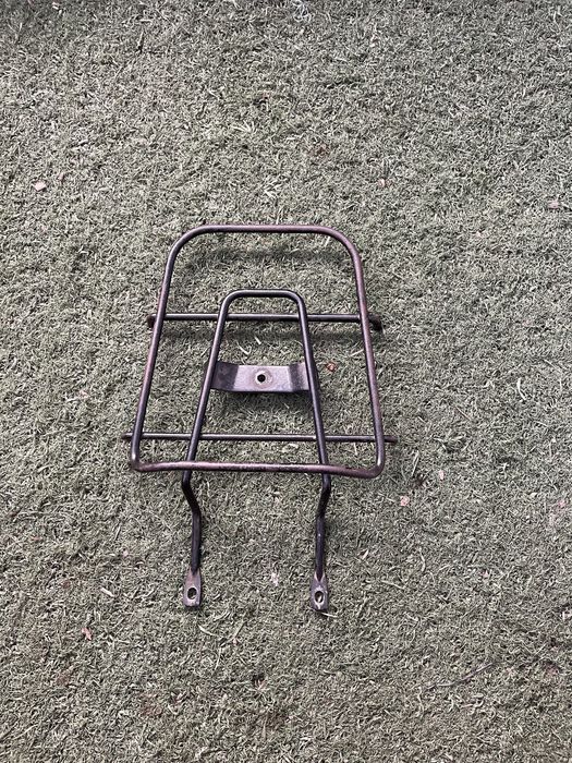 Багажник+патрубок фільтра на діо 34