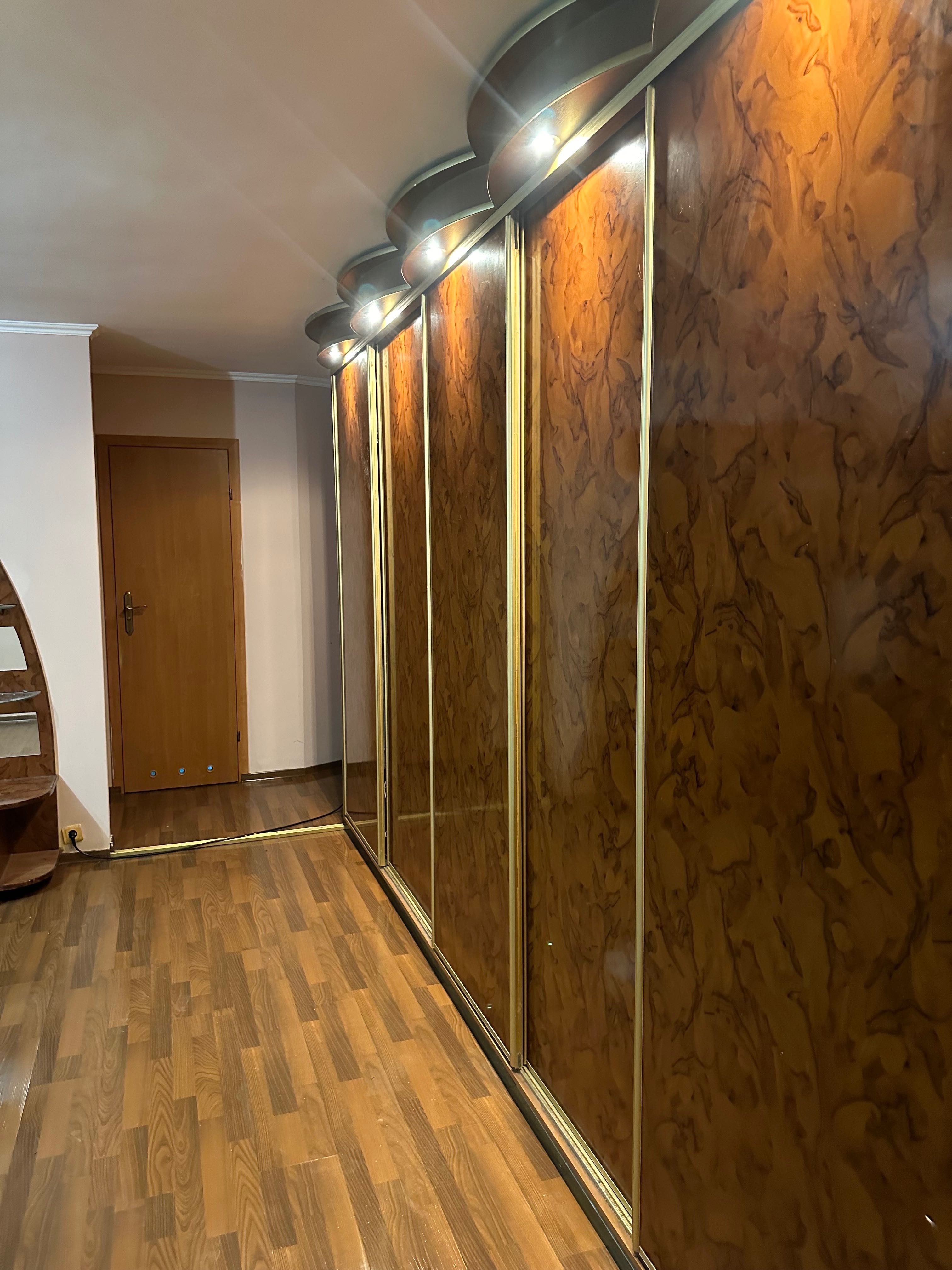 Продаж 3 кімнатної квартири в м.Дубляни по вул.Шевченка від власника