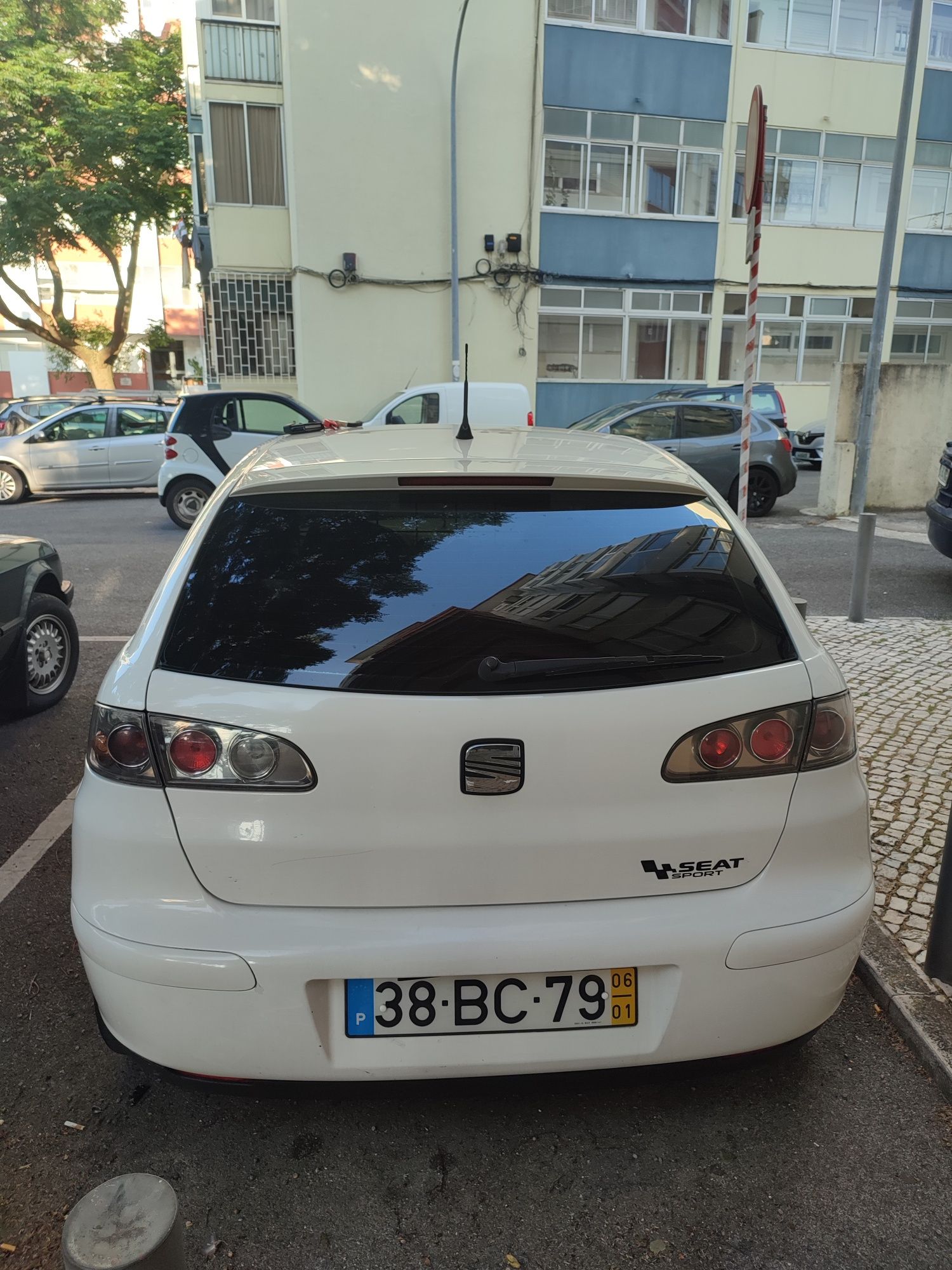 Vendo  SEAT Ibiza