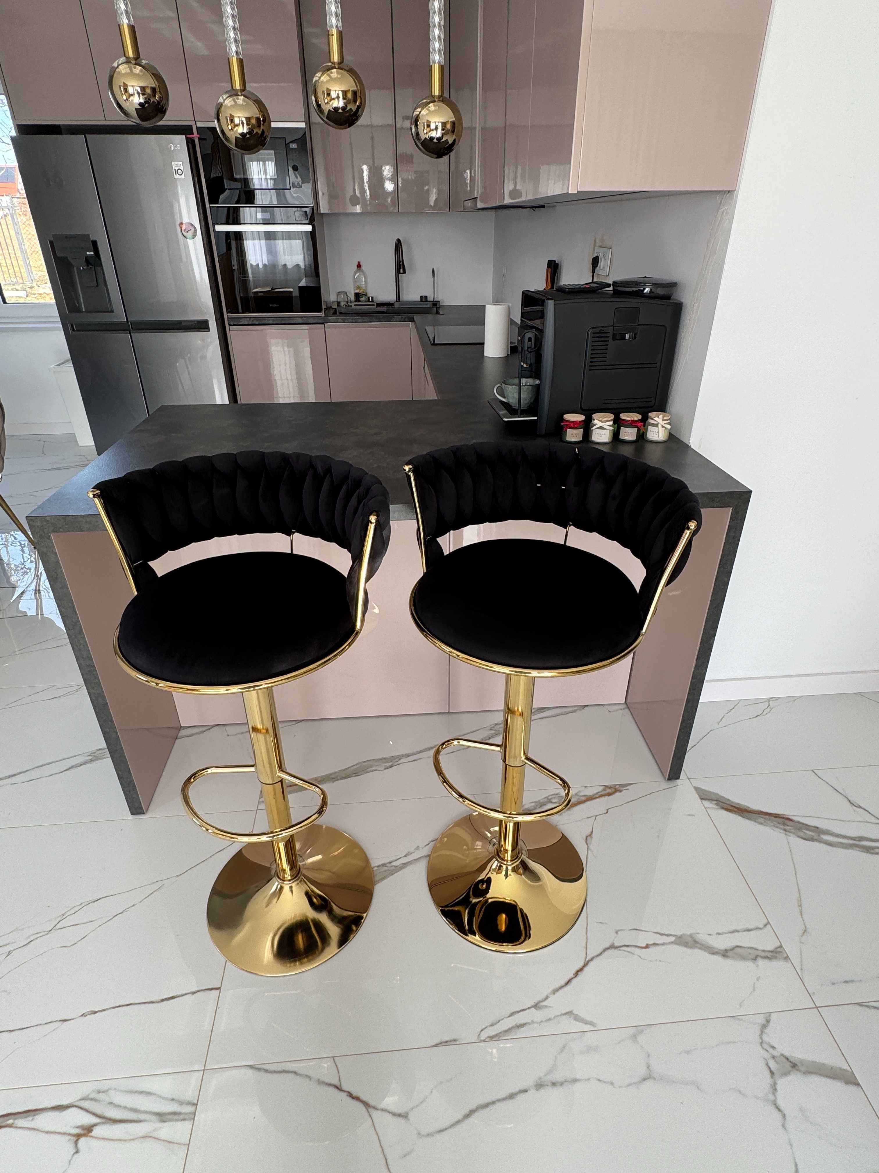 Luksusowy Hoker Czarny – Nowoczesny Design Glamour