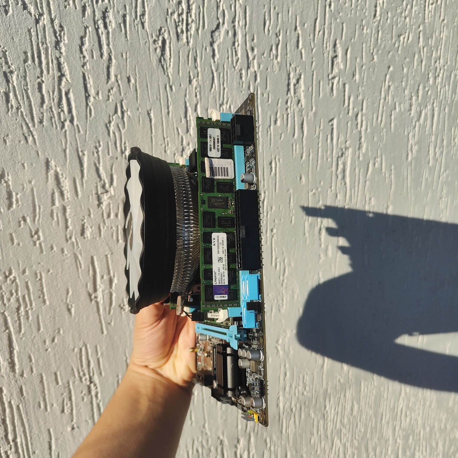 Комплект: 16gb, 6ядер, ssd 128gb, кулер, плата