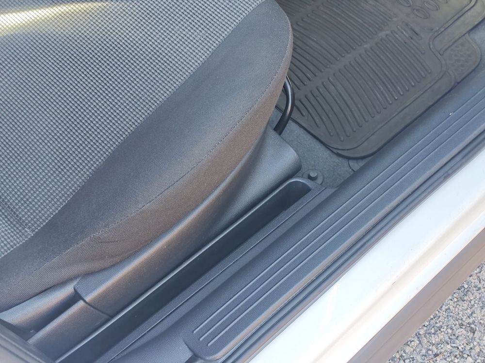 Opel Corsa 1.3 CDTI – Nacional • Único Dono • Como Novo