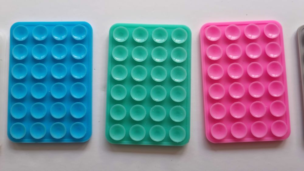 Pack de 7 Suportes de Ventosa em Silicone para Telemóvel