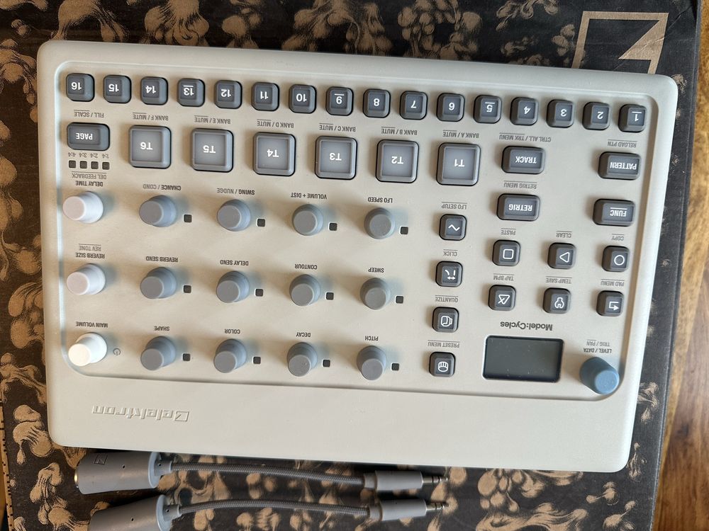 Elektron-Model Cycles