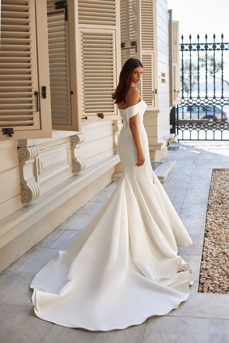 Весільна сукня ANNETTE від MILA NOVA (розмір XL)