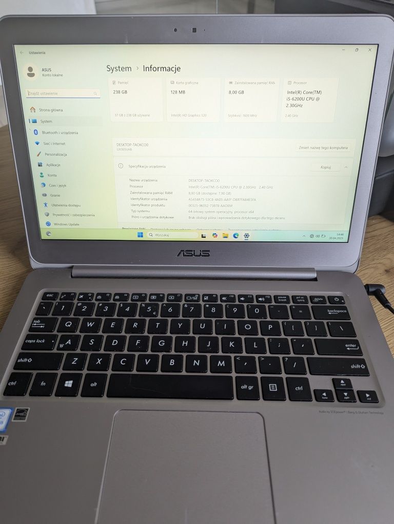 ASUS Zenbook UX306U i5-6200U/8GB/256GB/Win11