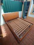 Cama de casal 1.9x1.6