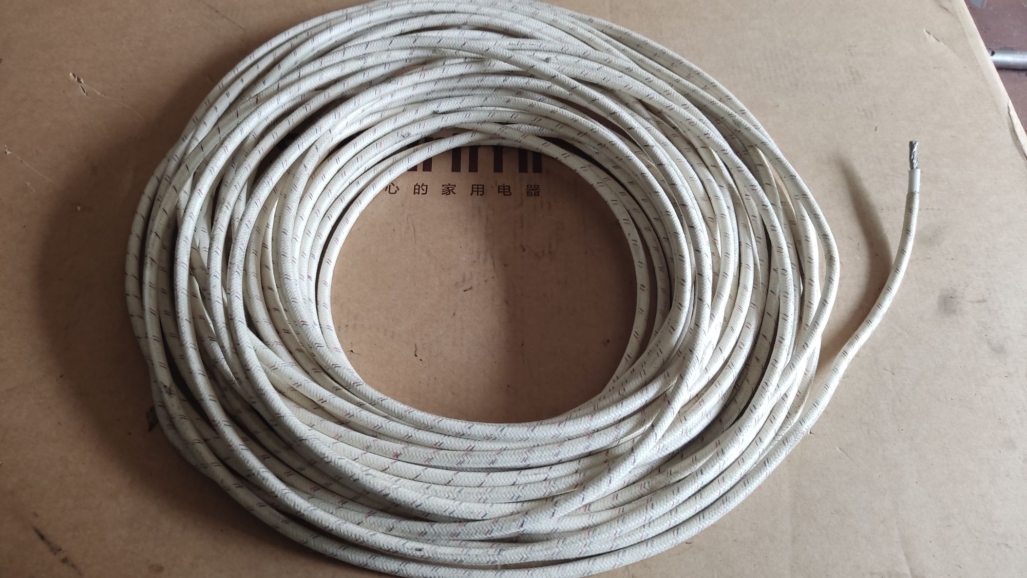 Провод (кабель)термостойкий медный 4мм