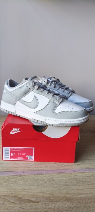 Sapatilhas Nike Dunk Low Retro Cinza e branco
