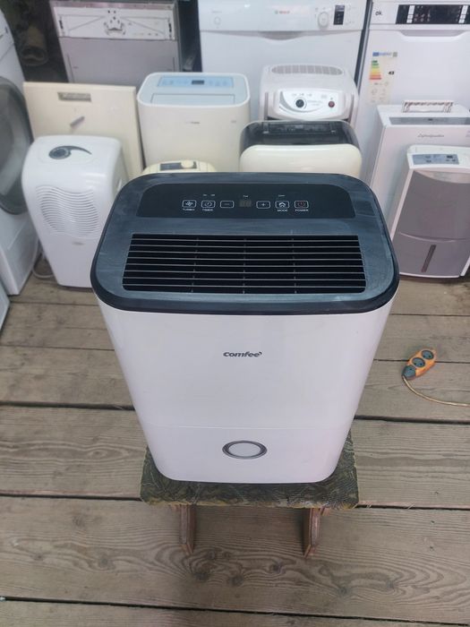 Осушувач повітря вологозбирач вологопоглинач Comfee 16л