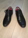 Buty rozmiar 39.