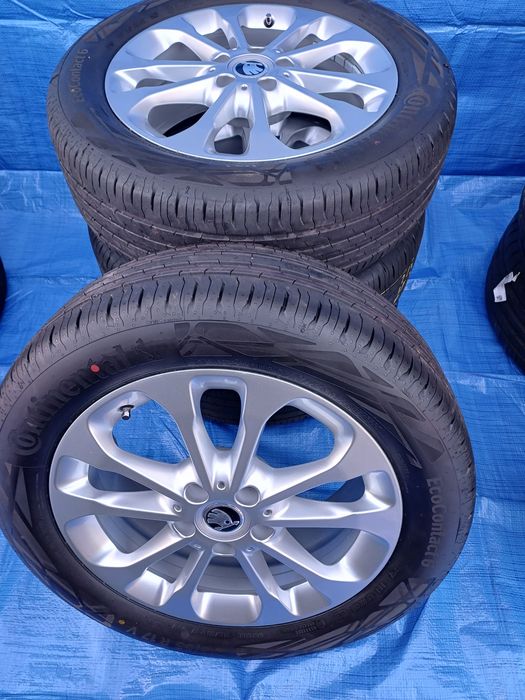 Nowe koła alu 17cali Skoda Karoq 215/55/17 Continental letnie 2023 rok