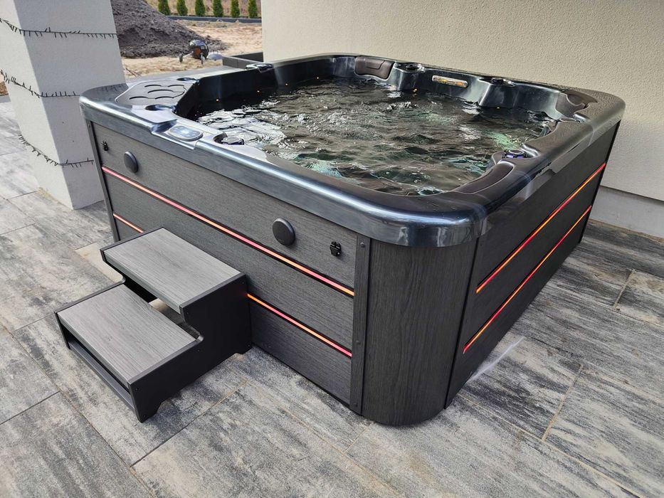 Nowe jacuzzi , wanna spa , Balboa , wifi , bluetooth, Transprt