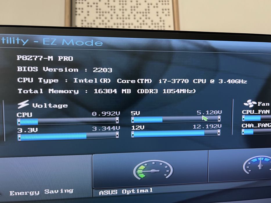 i7 + Noctua + płyta główna Asus  Pro + RAM 1866 MHz DDR3