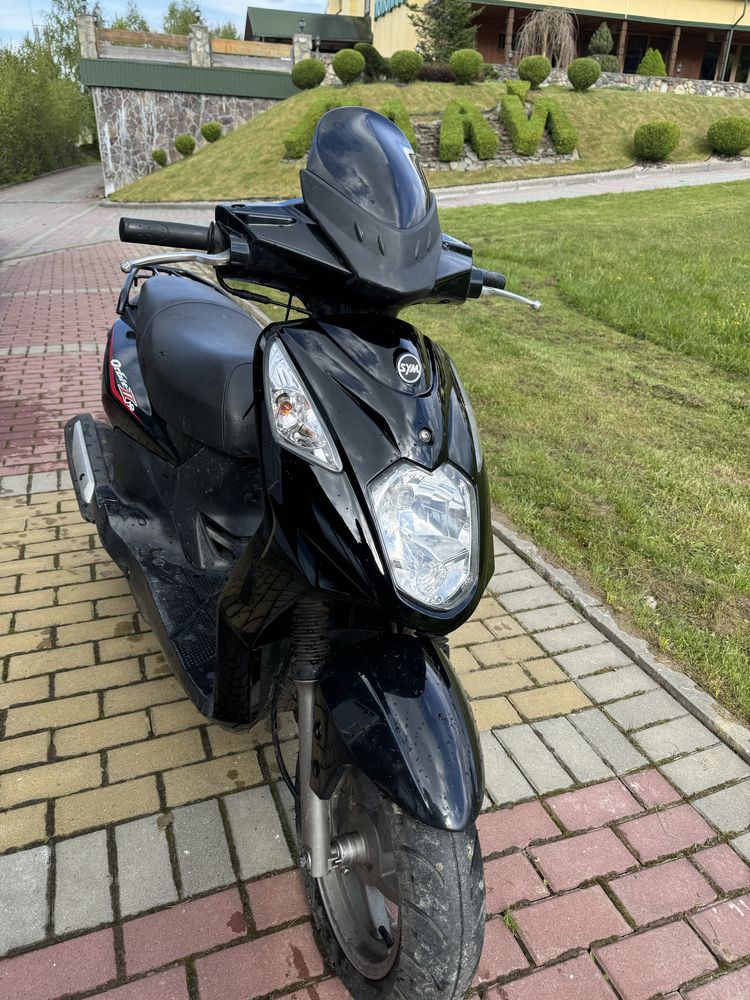 Продам скутер Sym Orbit 150