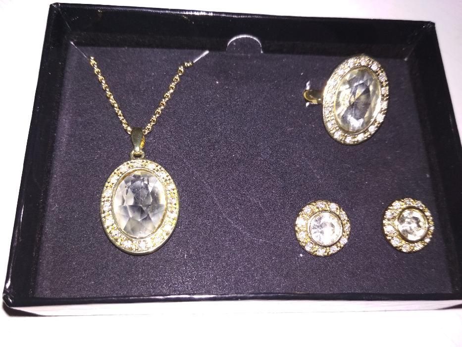 Серьги, кулон, кольцо, набор подарочный