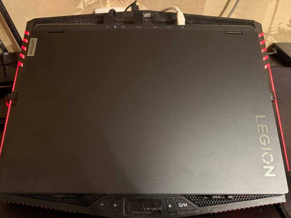 Ноутбук ігровий Lenovo Legion Pro 5 16IRX8
