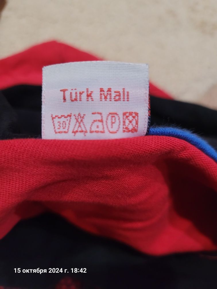 Продам кофту на подростка.