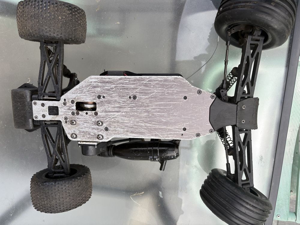 HPI Firestorm model spalinowy 1:10 nowy silnik. Mega zestaw.