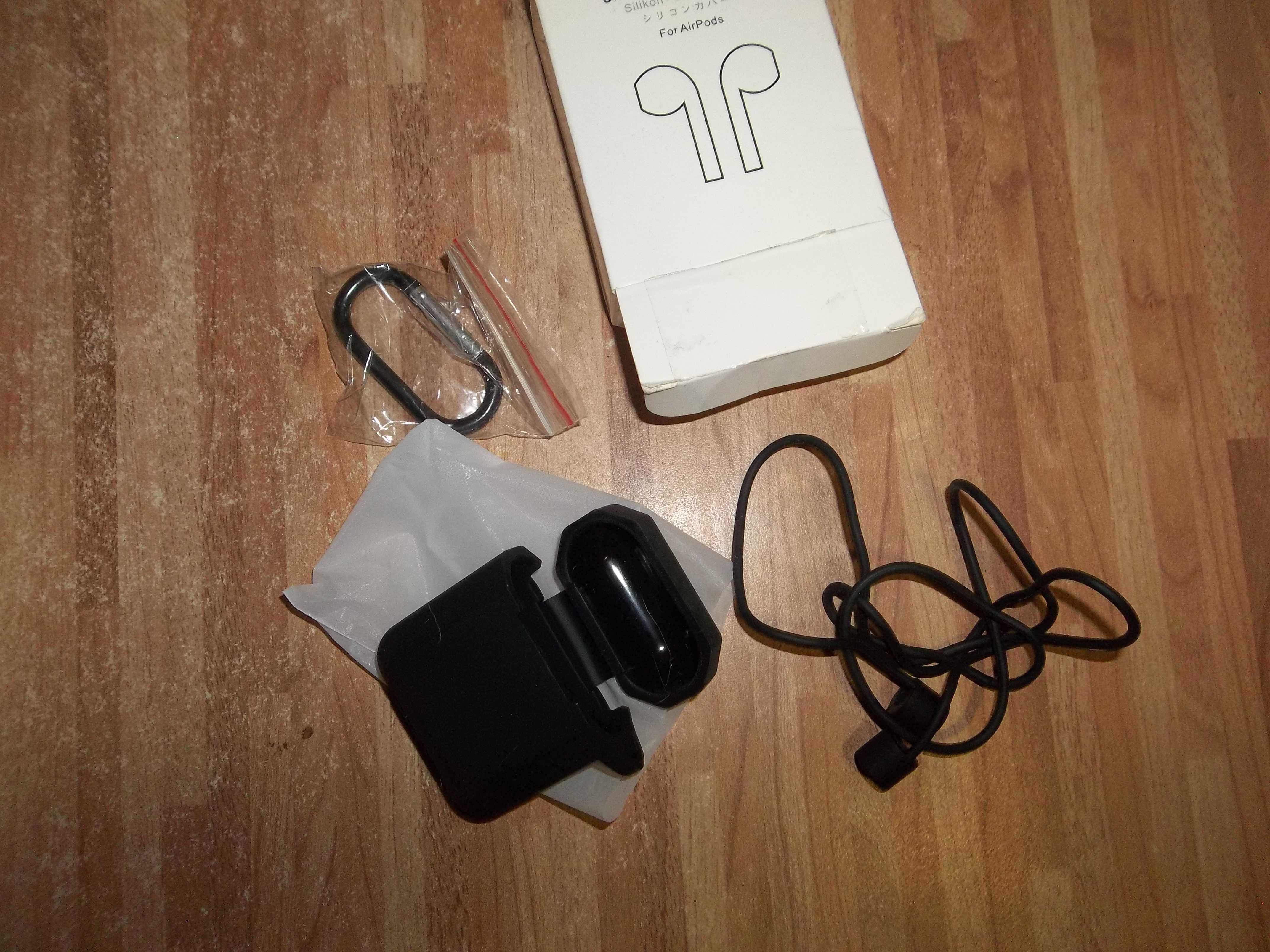 Чохол для навушників  Silicone Case для Apple AirPods