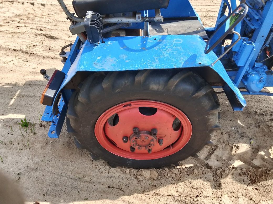 Traktor ciągnik ogrodowy z Niemiec diesel super stan