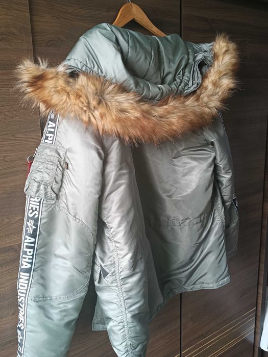 Aloha Industries. XXL. Zimowa.