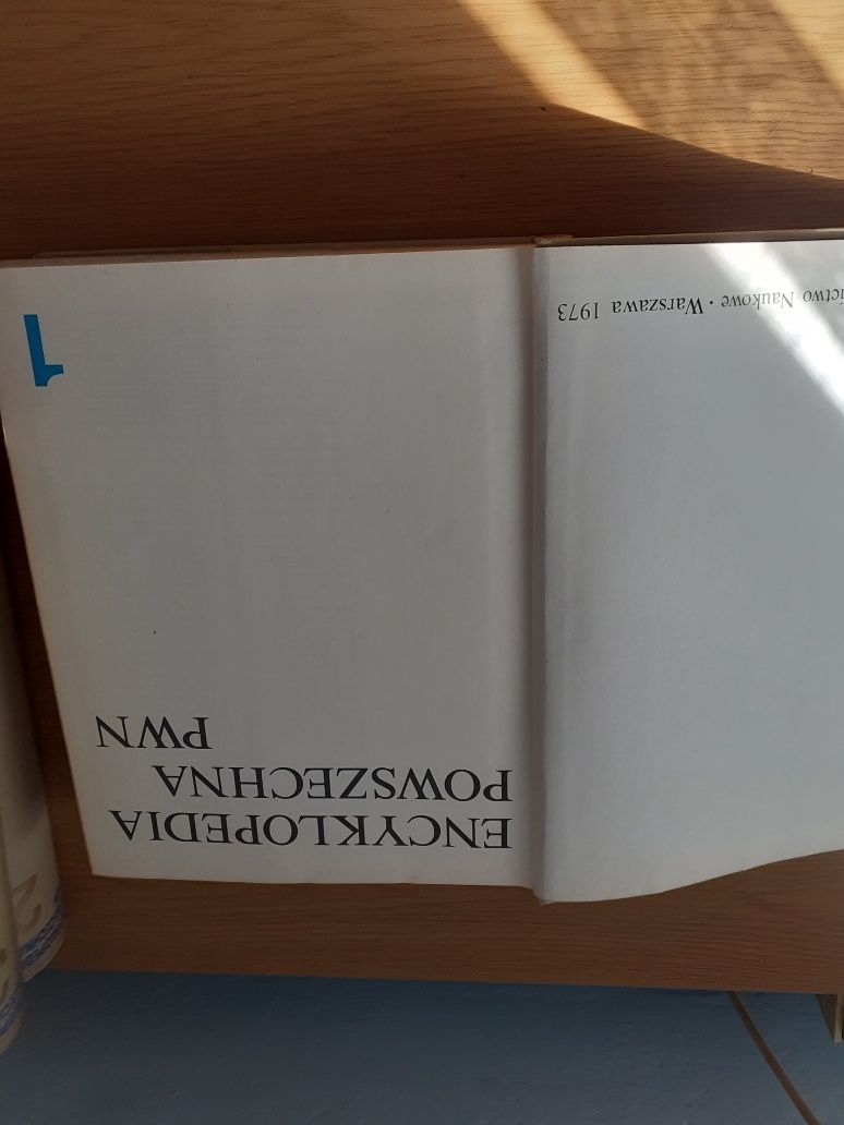 Okazja encyklopedia PWN 4 tomy