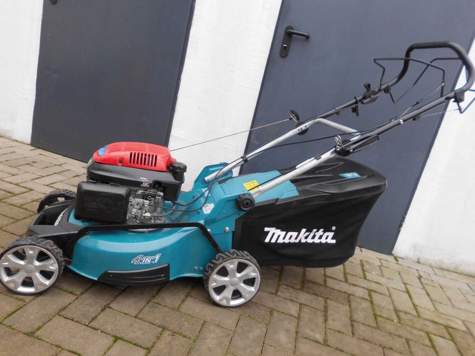 Kosiarka spalin.Makita Honda 4,5 KM-napęd