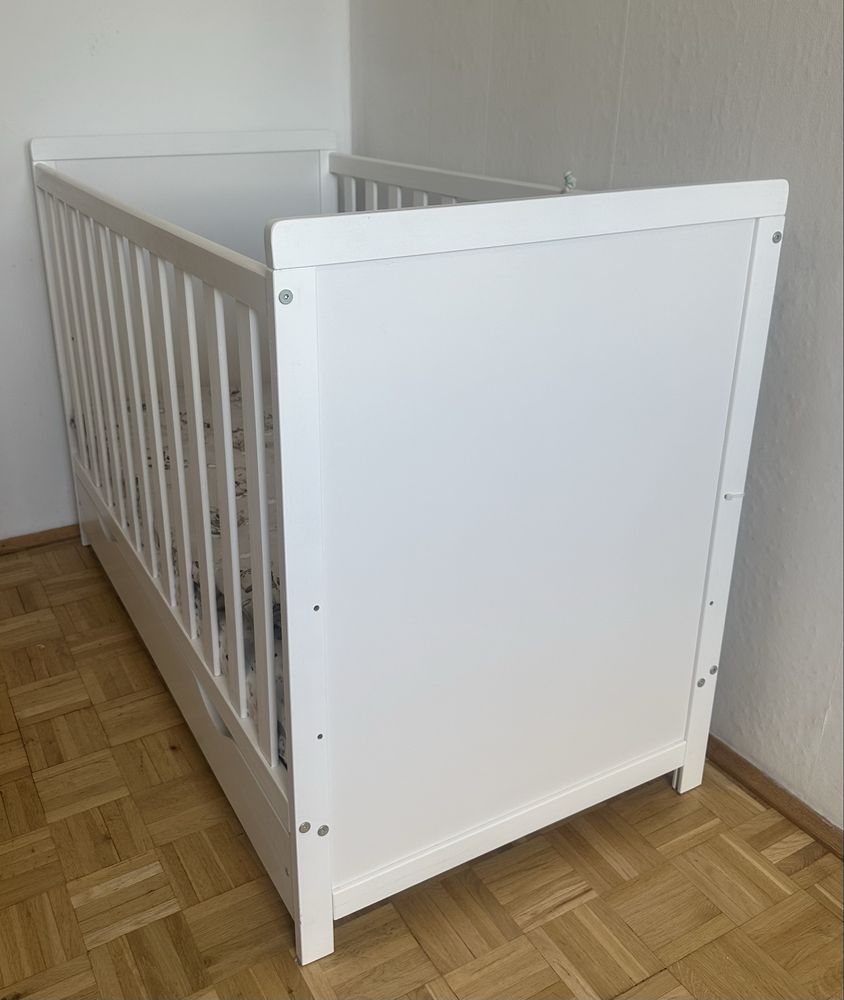 Łóżeczko dziecięce 120x60