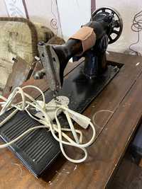 Швейна машинка робоча