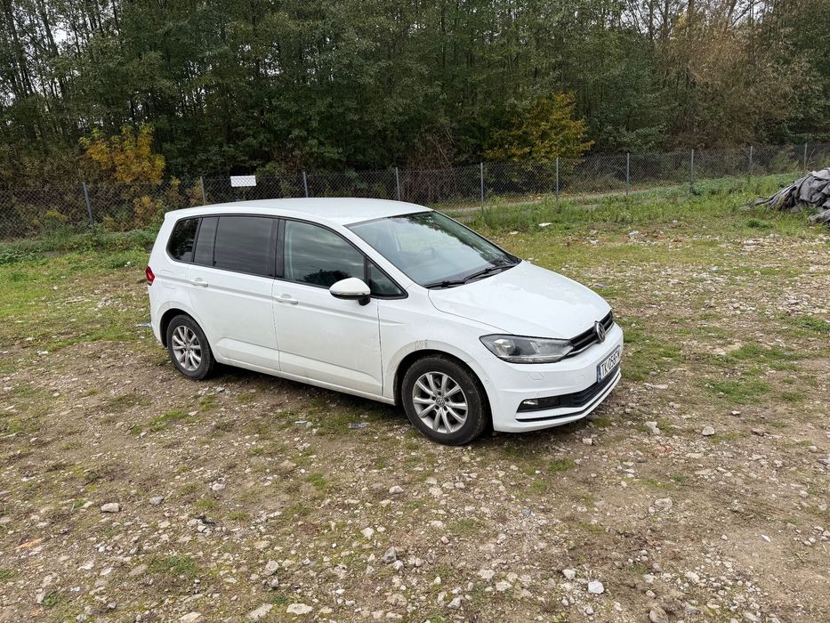 Volkswagen Touran Volkswagen Touran 2,0TDI DSG SKRZYNIA 7 osób