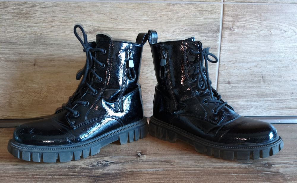 Botki lakierki kozaki dziewczęce buty zimowe rozmiar 36
