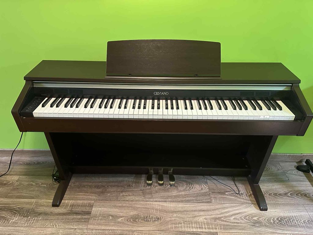 Pianino cyfrowe Celviano