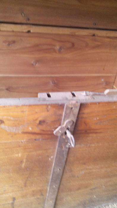 do sprzedania stary kufer antyczny powojenny