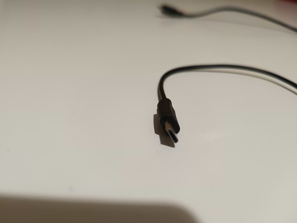 Kabelki USB - C,dwa krótki i nieco dłuższy