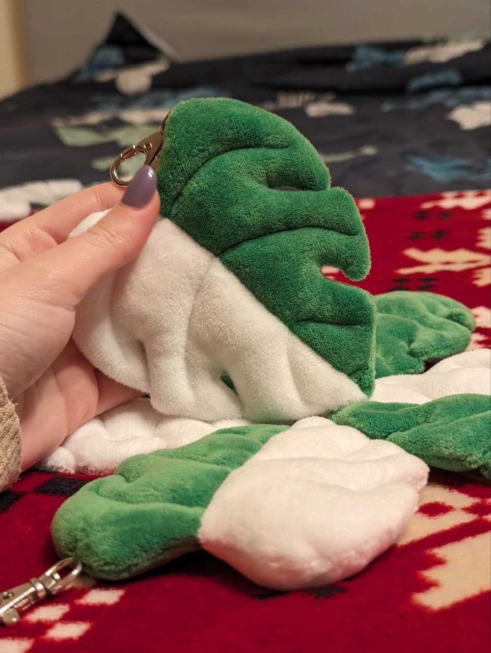 Stylowy brelok w kształcie liścia monstery (HandMade)