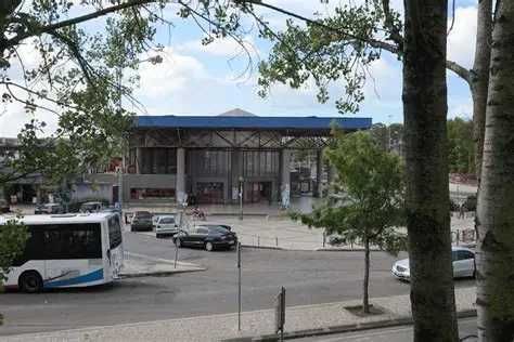 Arrenda-se Apartamento T2 Queluz  Disponível dezembro/2025