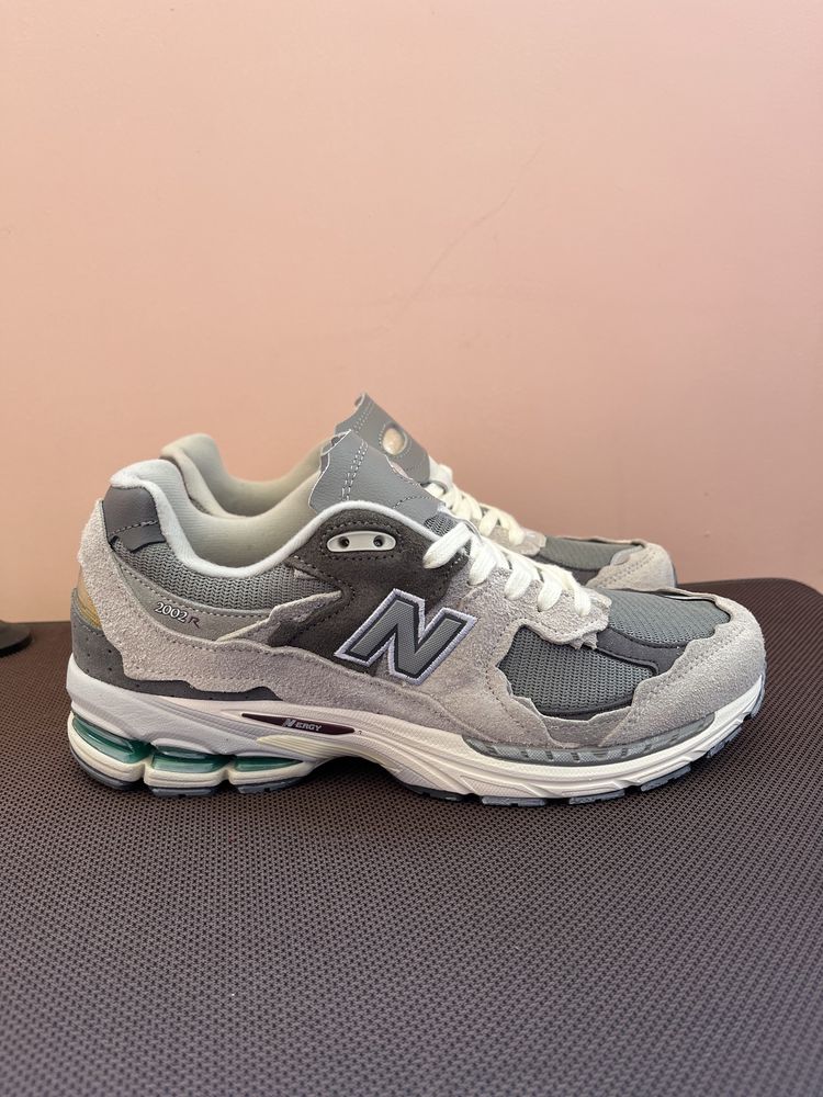 Кросівки New Balance 2002R Protection