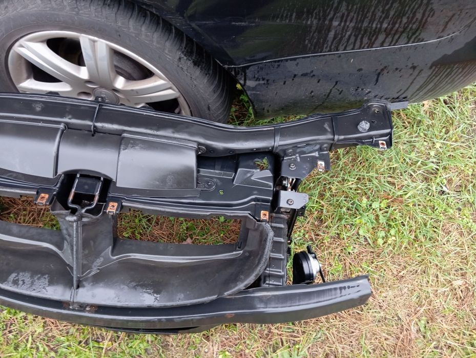 BMW E90 E91 Pas przedni Belka Wzmocnienie Oryginał Benzyna