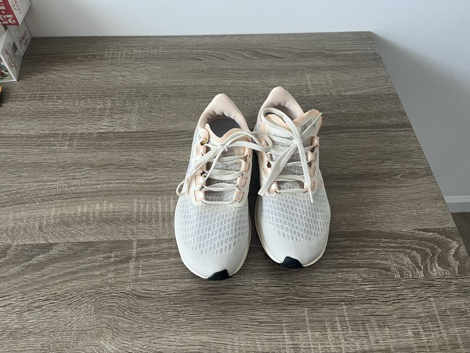 Кросівки Nike 36 р ( 23 см) орігінал