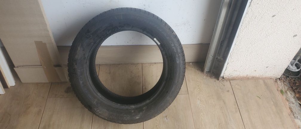 Opony debica Navigator 3 215/55R16 jedna nowa jedna 5mm