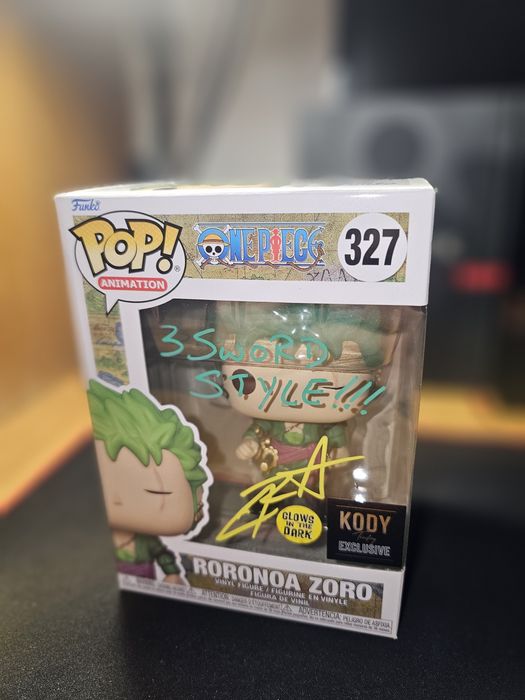 Funko Pop! Roronoa Zoro #327 С автографом Кристофера Сабата