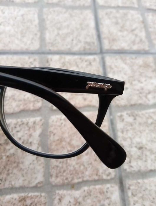 Óculos com graduação Pump pretos em massa com caixa