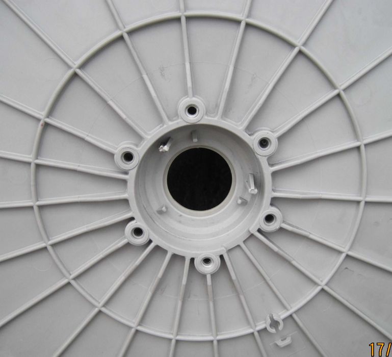 Бак Whirlpool пральної машини.