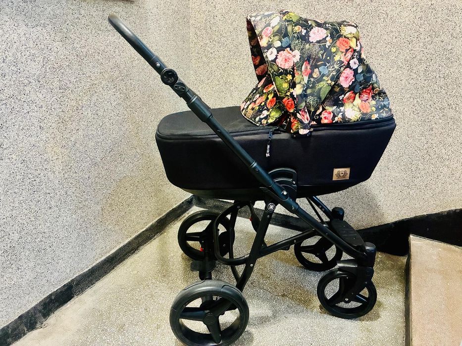 Wózek spacerowy Adamex Reggio