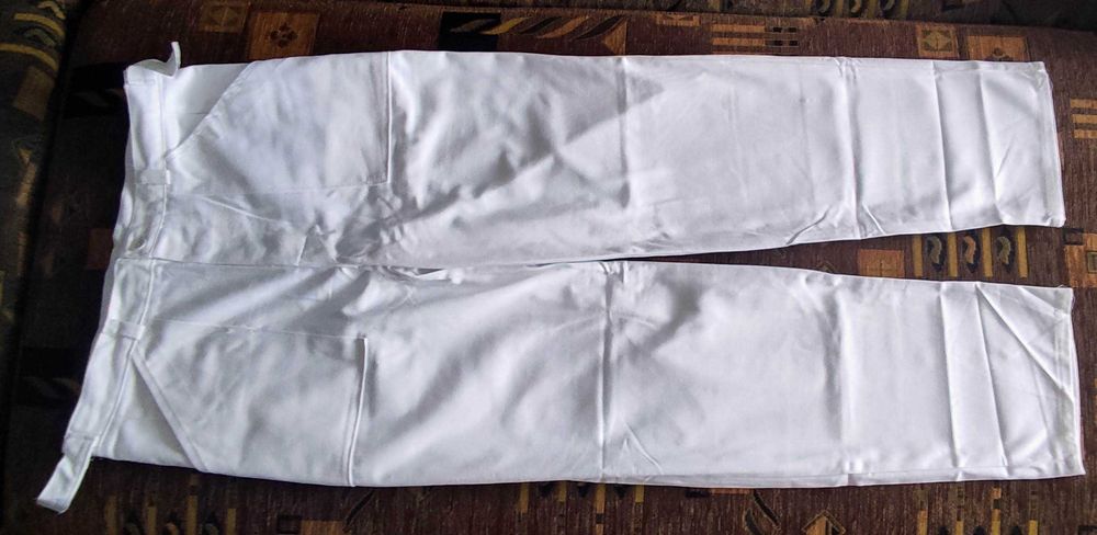 Nowy komplet ubrań - męskie - rozmiar 186/96