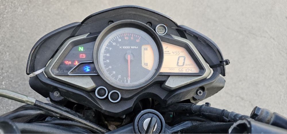 Bajaj pulsar 200