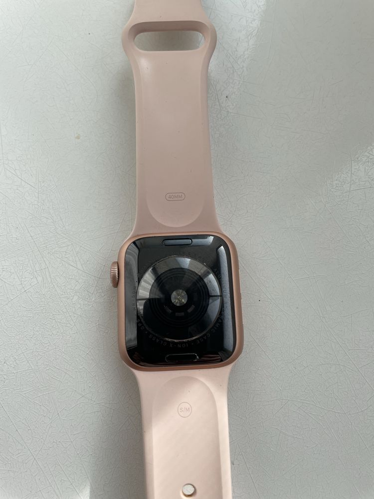 Смарт часы Apple Watch 40mm 4