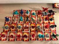 Bakugan – 29 figurek + 122 karty | Pełny zestaw do gry i kolekcji